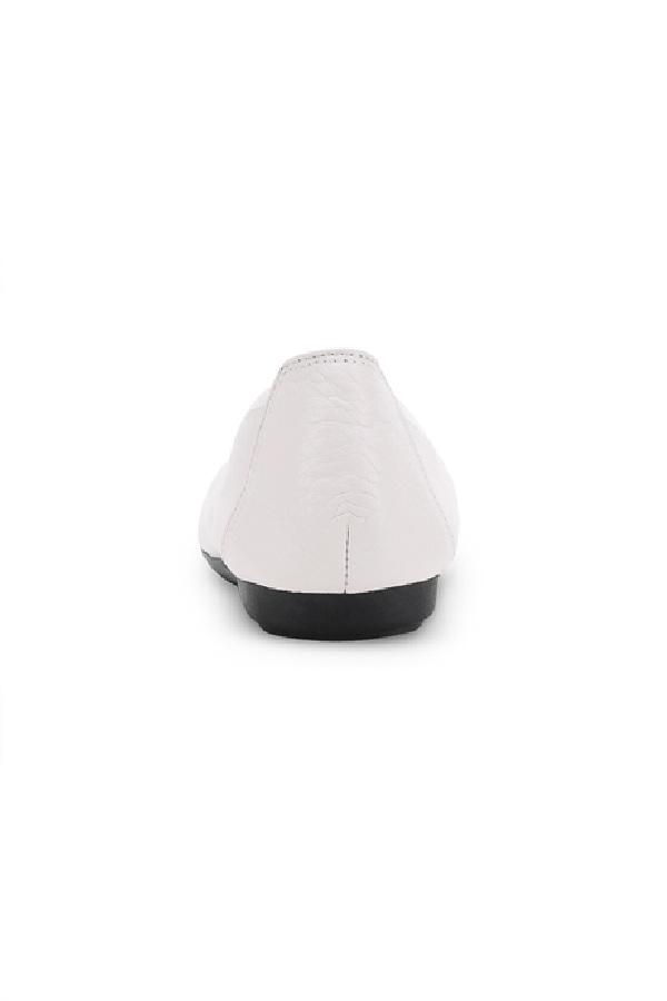 Giày nữ búp bê da bò màu trắng HL7913