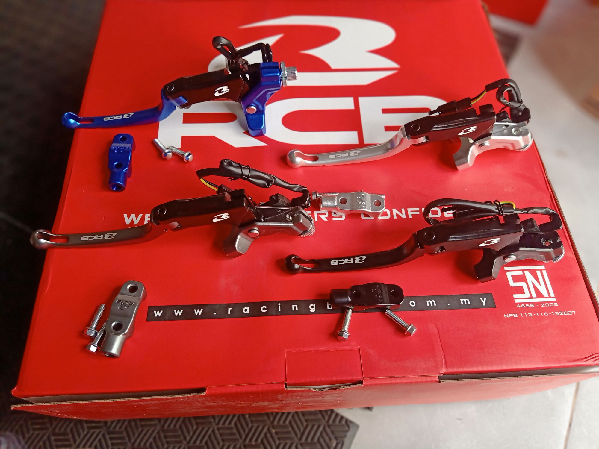 [HCM]tay côn rcb s1 màu bạc