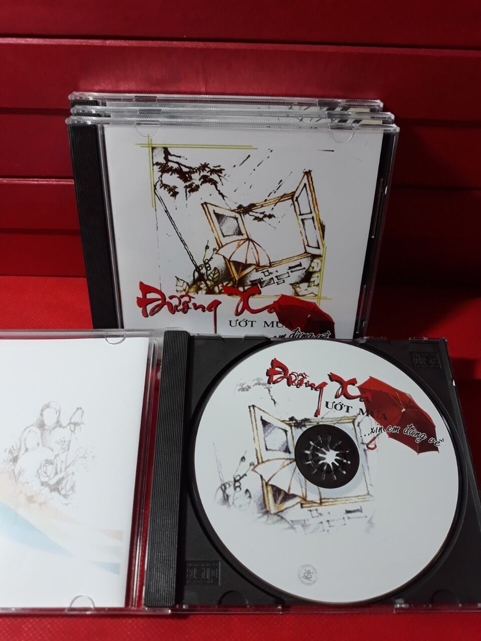 CD ĐƯỜNG XA ƯỚT MƯA. MỚI, VAFACO PHÁT HÀNH