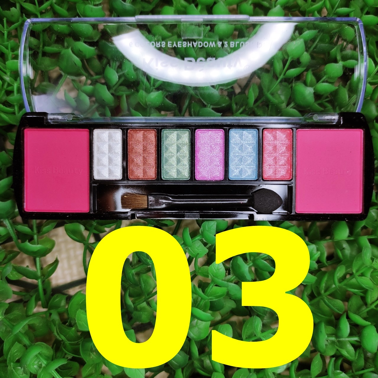 Phấn Mắt Kiss Beauty 8 ô Gồm 6 Phấn Mắt, 2 Phấn Má – SA733