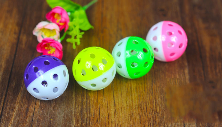 Đồ chơi bóng có chuông bên trong dành cho mèo - Cutepets