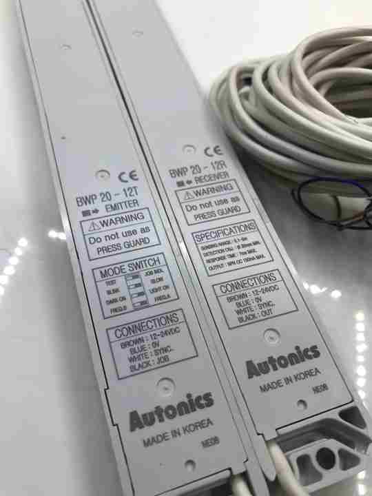 BWP20-12 CẢM BIẾN VÙNG AUTONICS