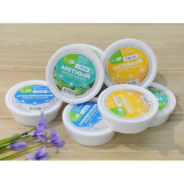 Bột tẩy trắng răng Nga