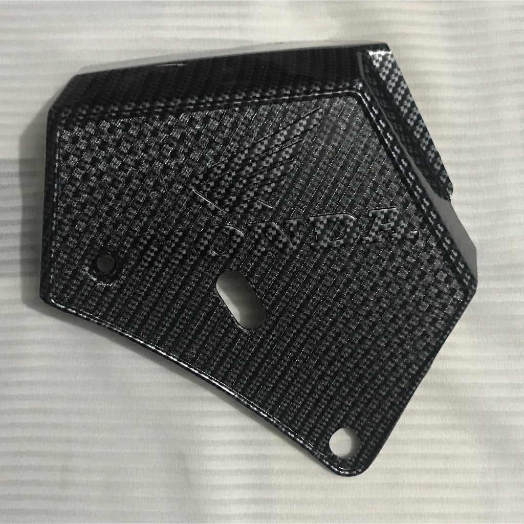 Ốp Chụp Cóc Phuộc Gắn Airblade,Vario.... ( 2 Màu: Trắng Crom & Carbon đen )