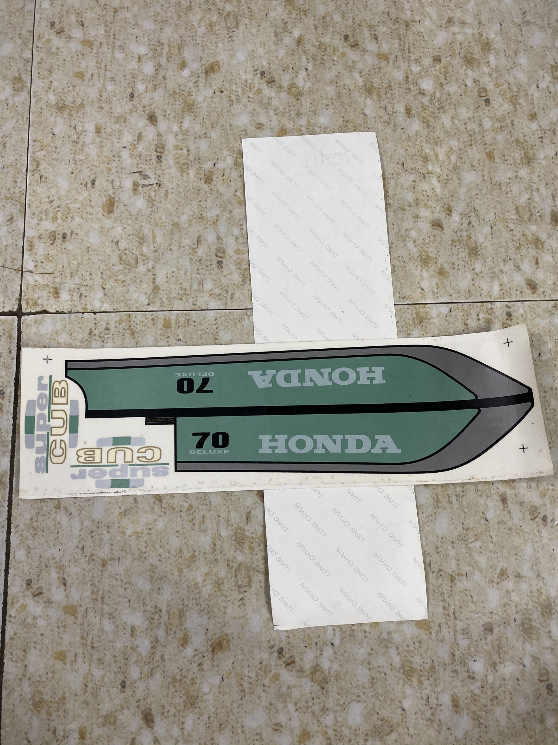 BỘ TEM XE HONDA CUB 81 70CC ĐỜI 93