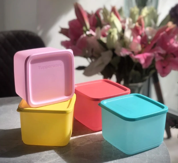 Bộ Hộp Bảo quản thực phẩm Tupperware Medium Square Round 4 Hộp