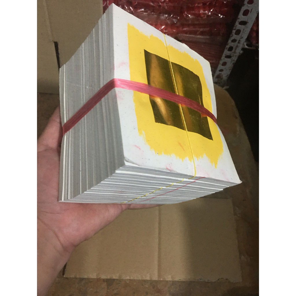 Một Xấp Vàng Bạc Lớn ( Cấm Rãnh Lớn ) 95-100 Tờ Trong Thờ Cúng