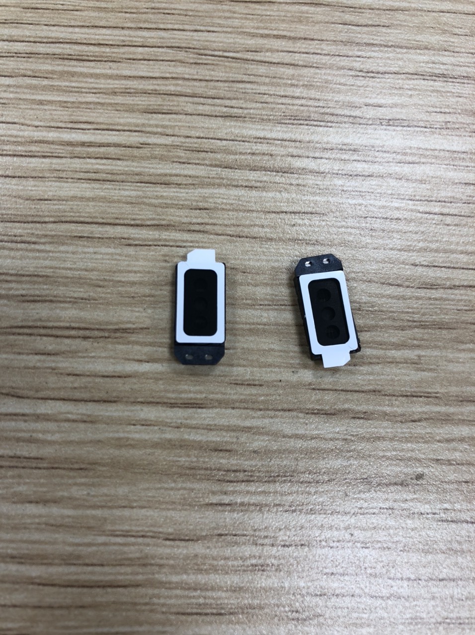 Loa trong Samsung A7 2018 A750