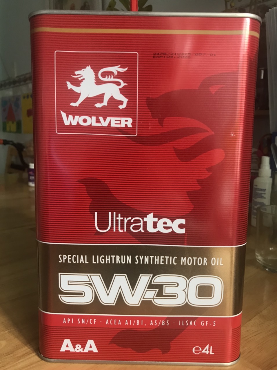 Nhớt động cơ WOLVER Ultratec 5W-30  Nhớt Đức - 1 LON chứa 4 lít