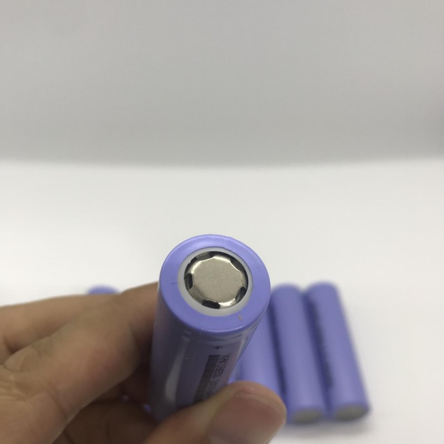Pin Cell 18650 2000mAh
