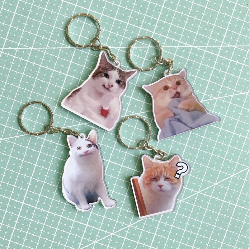 Móc khoá mica mèo meme cute- bựa