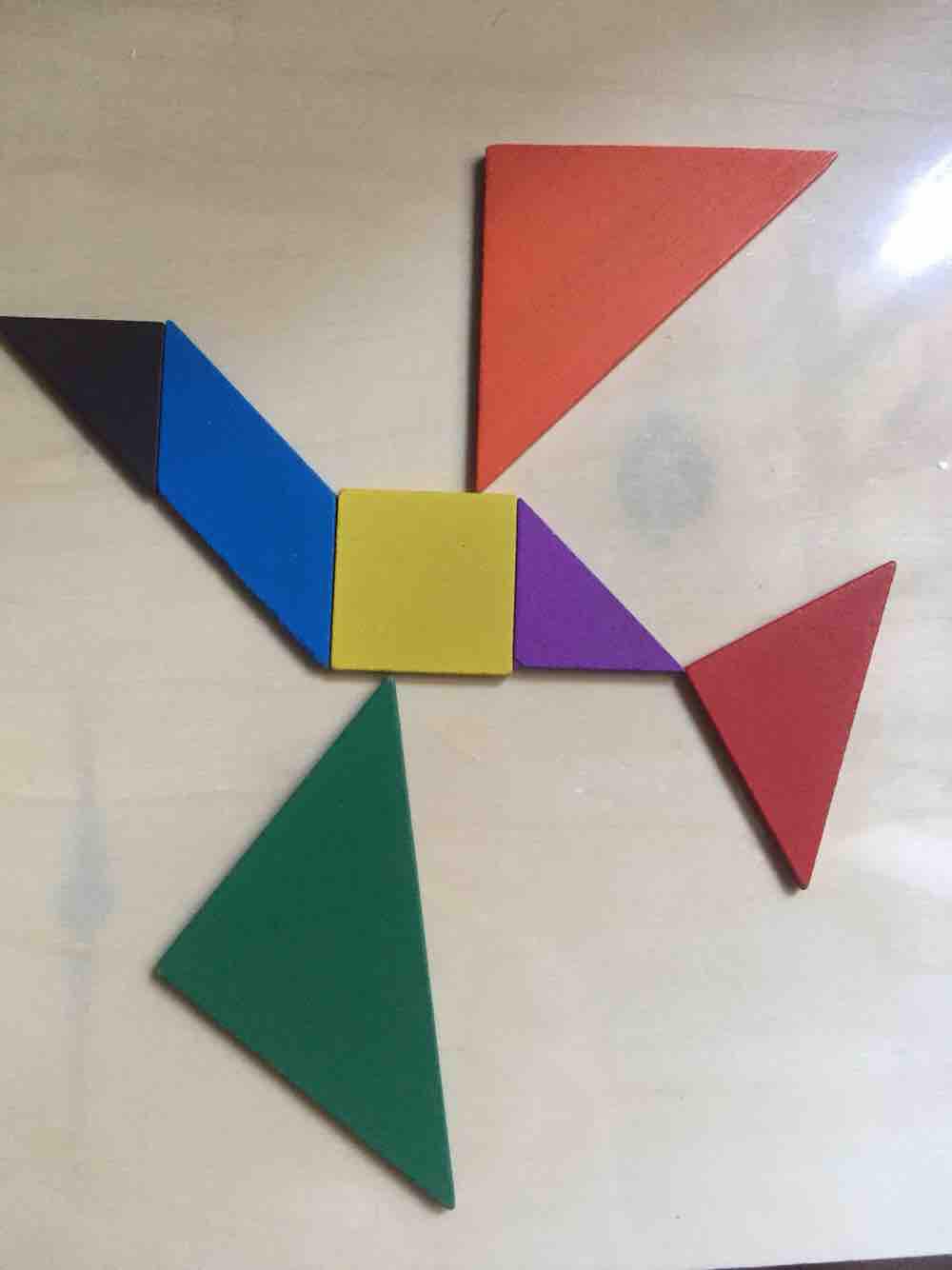 GHÉP HÌNH TANGRAM