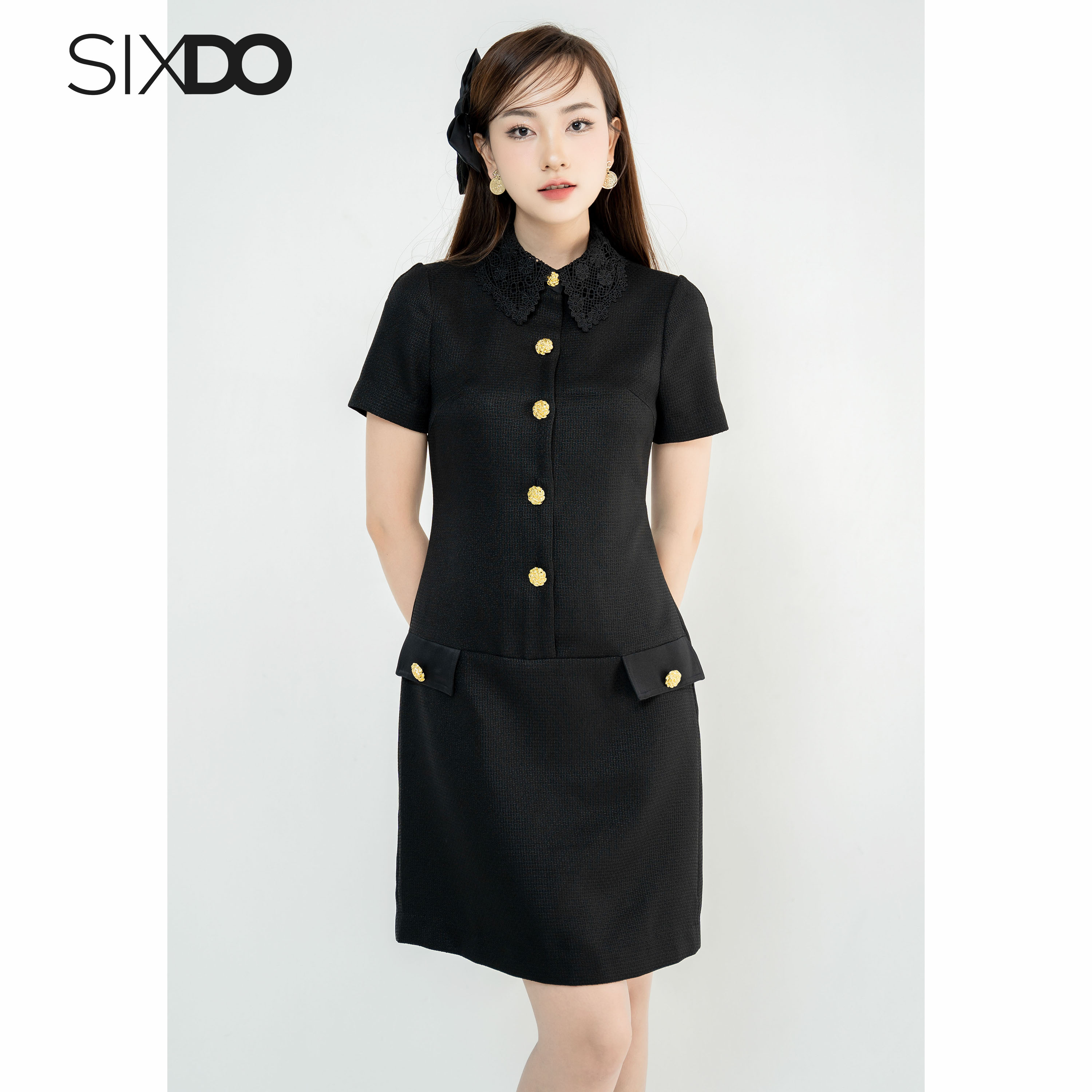 Đầm đen dáng A cổ ren SIXDO (Black Mini Dress With Lace Collar 1)