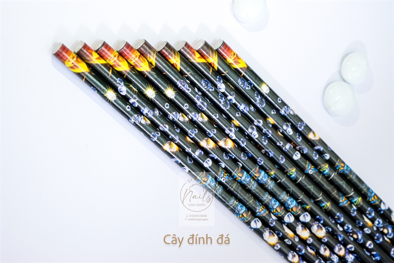 Bút sáp chấm đá, bút sáp đính đá