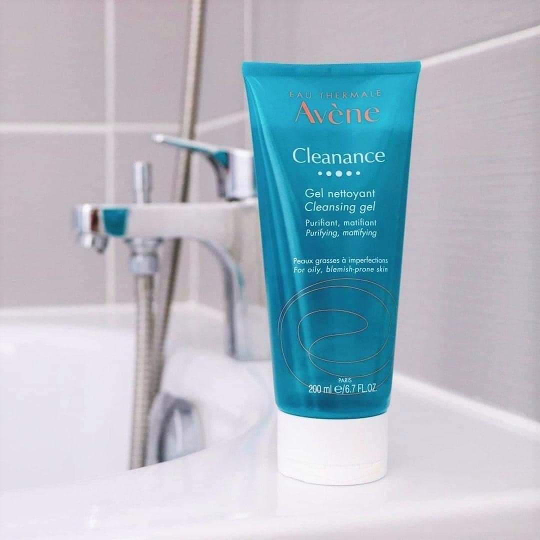 Sữa rửa mặt avene cleanance cleansing da dầu mụn gel