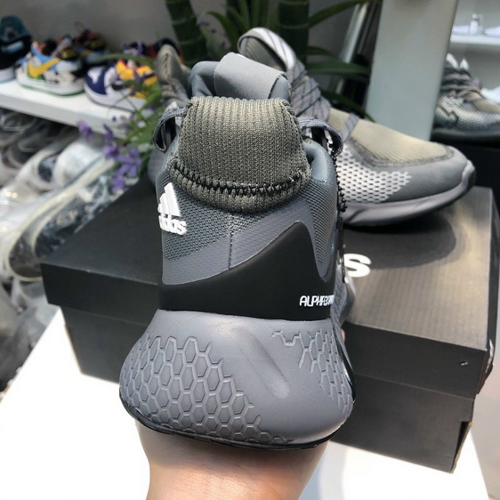 Giày thể thao sneaker alphabounce 2020 instinct đen xám
