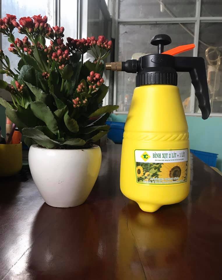 Bình xịt nước - Bình tưới cây 2 Lit nhựa chất lượng cao cấp | Phởms Market