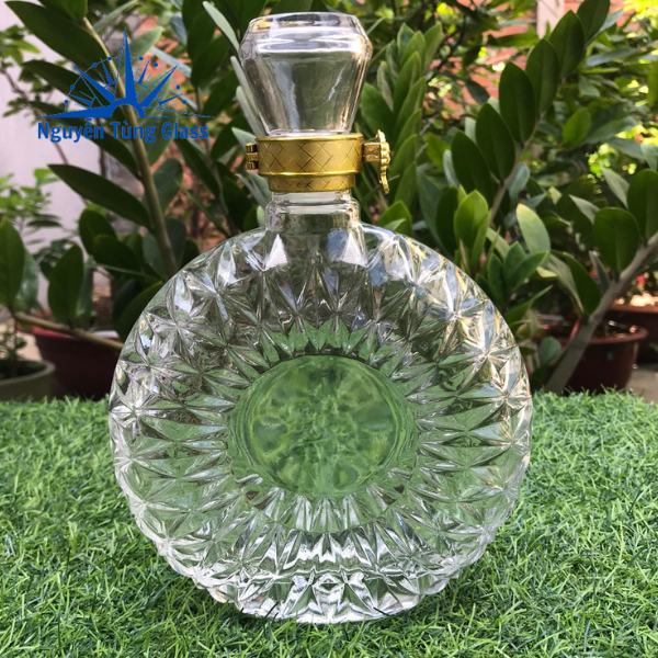 Chai đựng rưou thủy tinh XO 500ml CÓ TEM