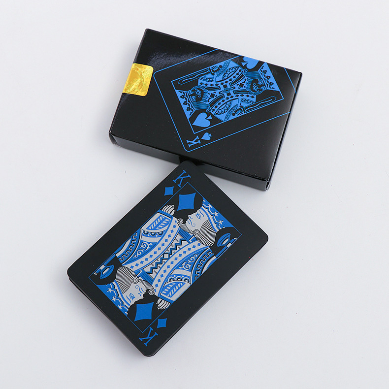 Bài poker 100% plastic đen không thấm nước