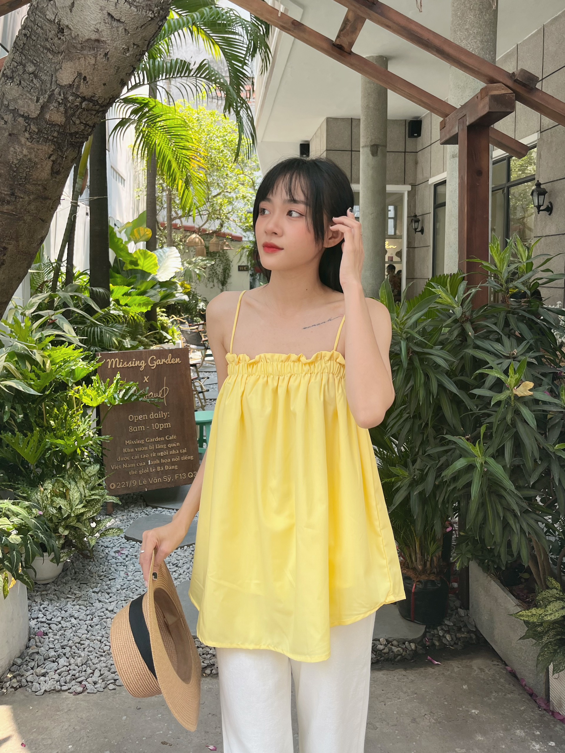 Áo kiểu hai dây Jesse Top