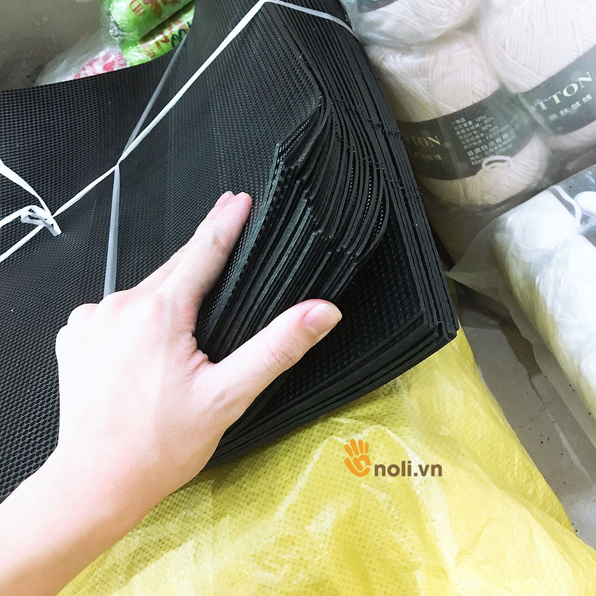 Canvas round hole brace bags, hats