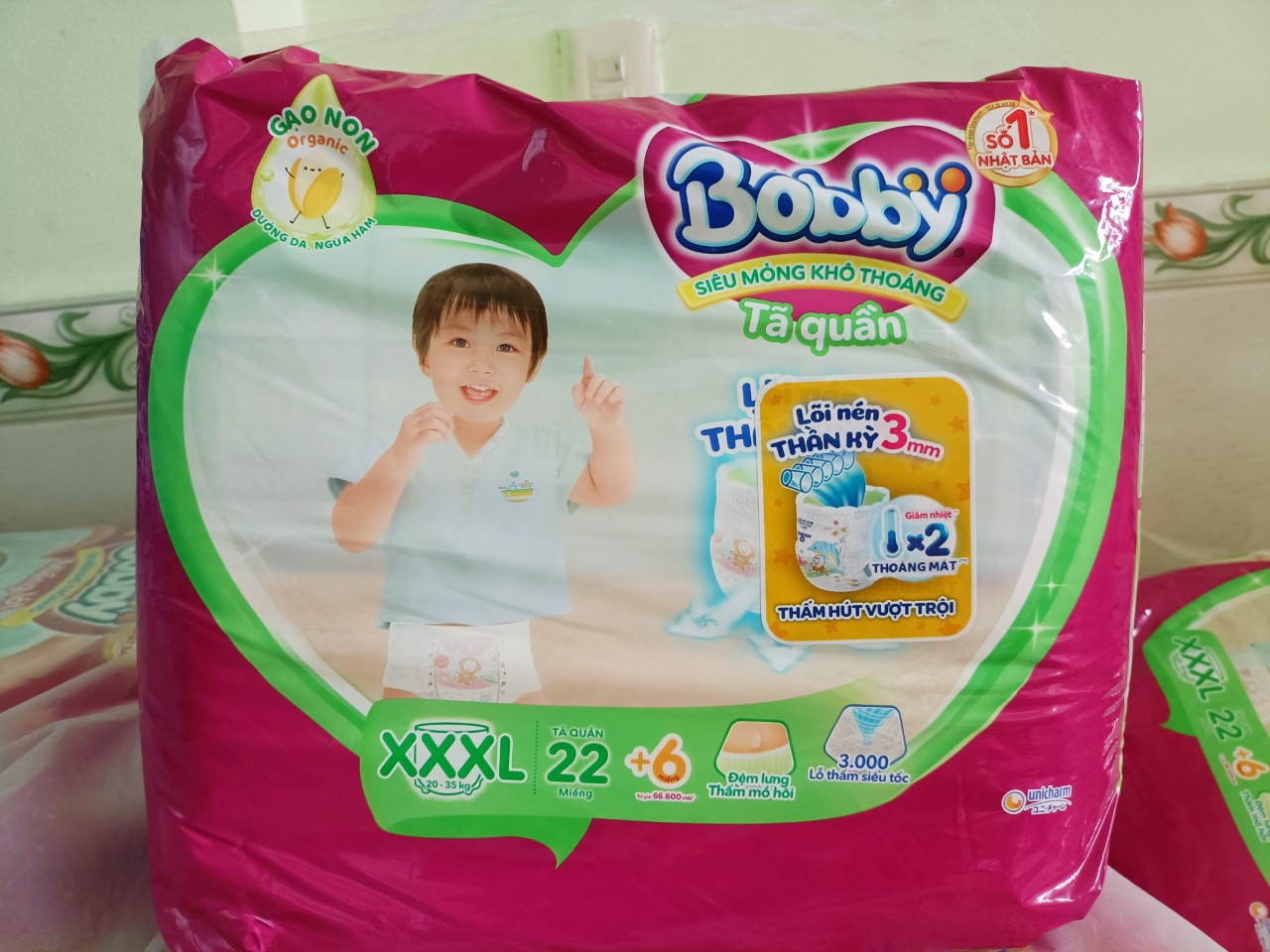 Tã quần bobby size XXXL 22 miếng , bĩm quần bobby siêu thấm xxxl22 miếng cho bé 20-35kg