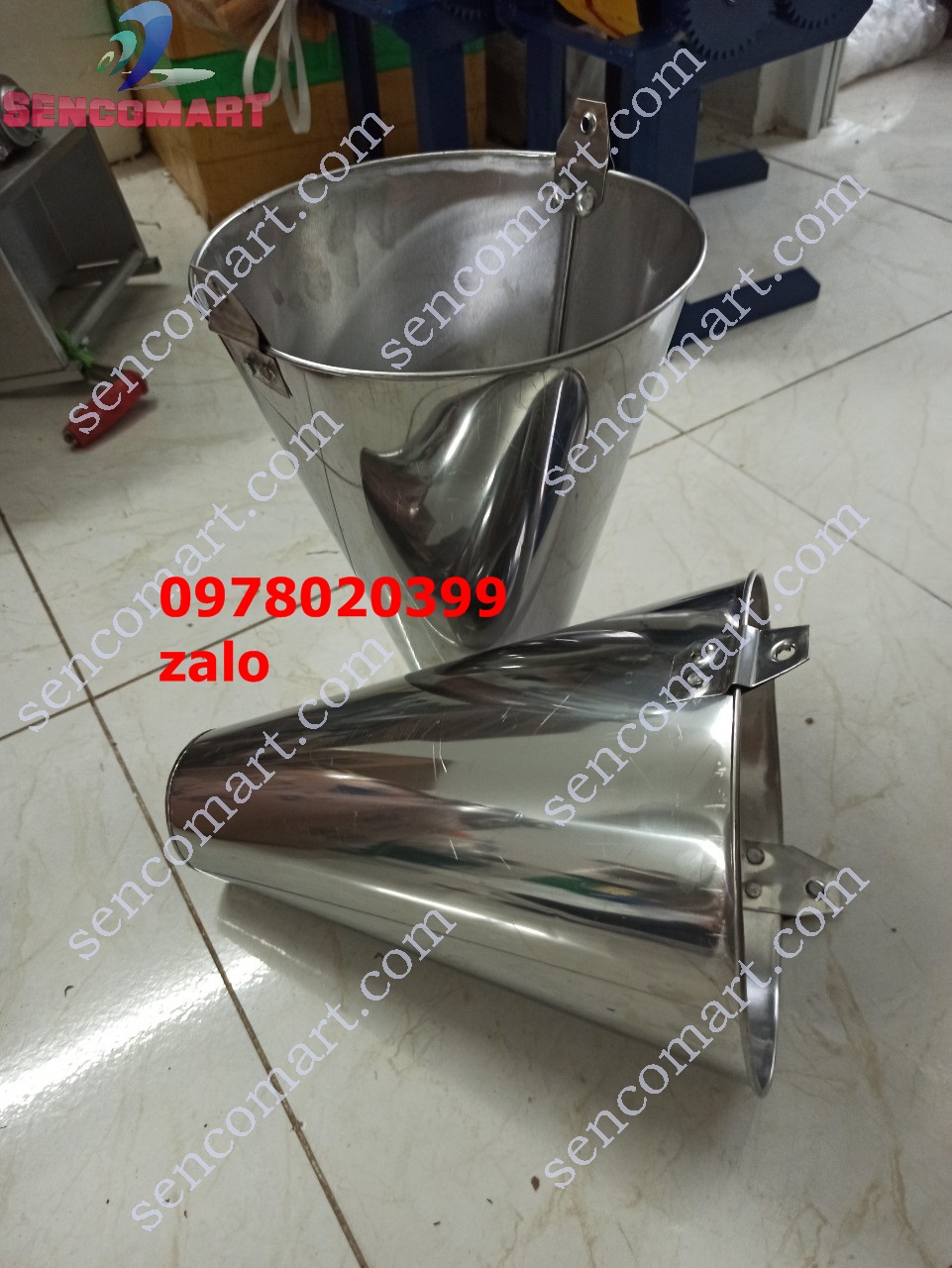 Phễu cắt tiết gà ,vịt