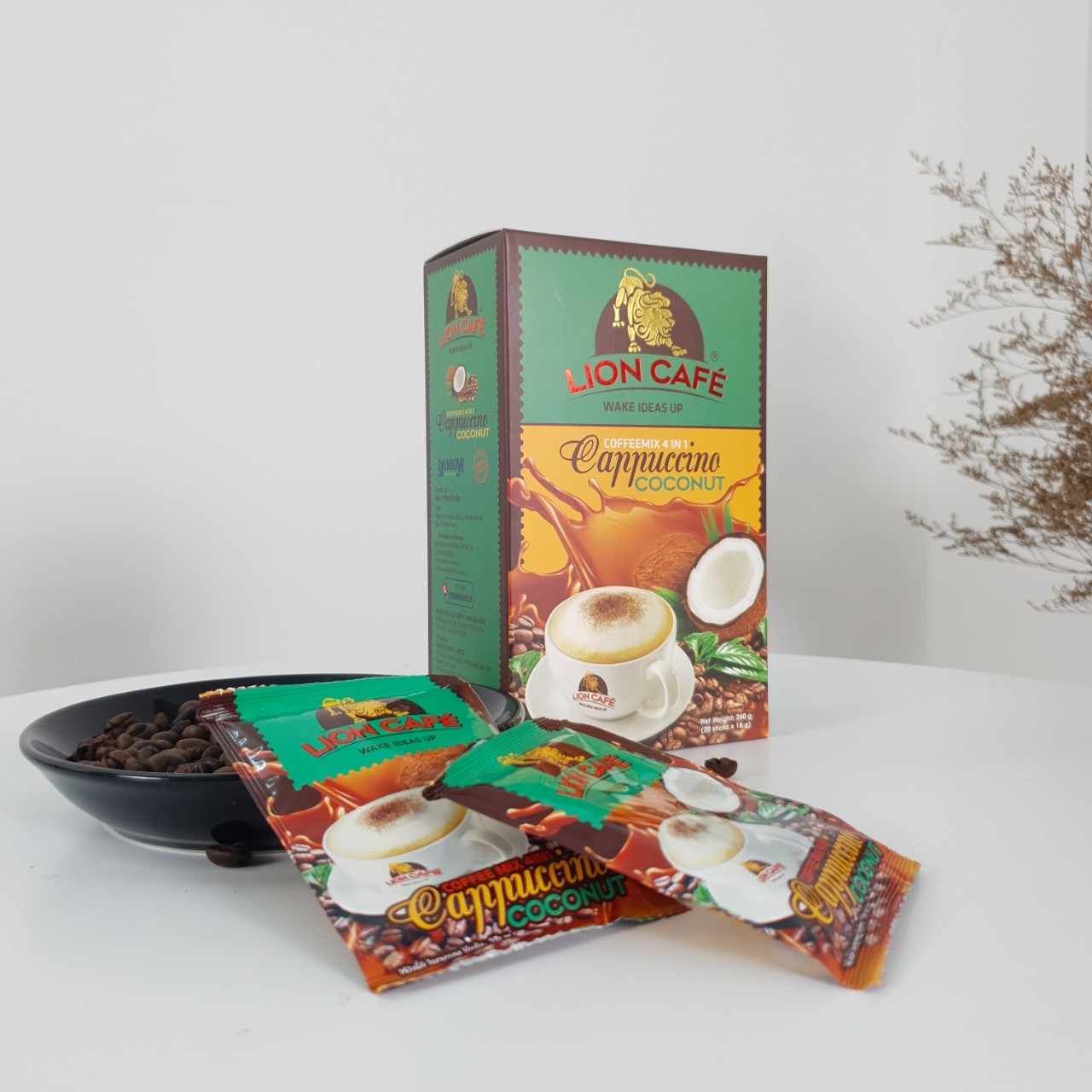 LION CAFE - Cà phê hòa tan 4in1 - Capuccino Dừa - Hộp 288g (16 gói x 18g)
