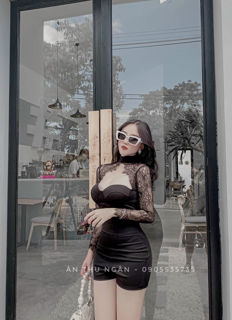 Jum cổ tàu hở ngực phối ren xinh xắn (có mút ngực).fashionlyly