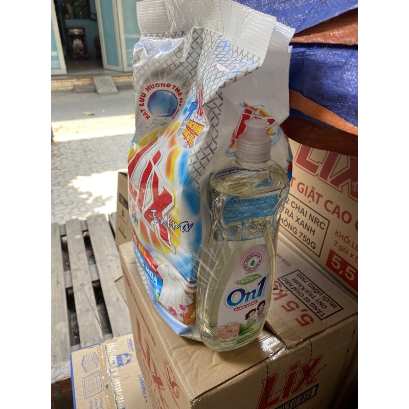Bột Giặt Lix 5.5Kg Tặng