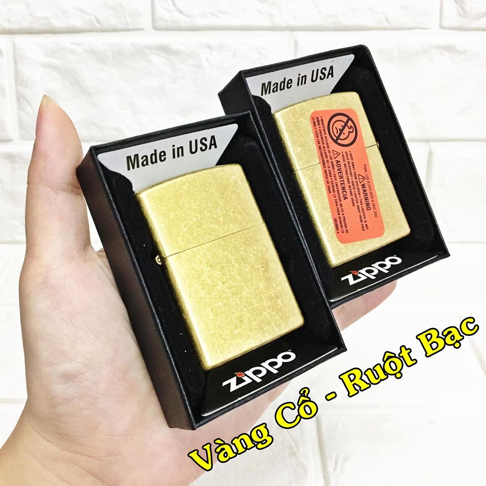 [ KHUYẾN MÃI ] Hột Quẹt , Bật Lửa Zippo Mỹ ( USA ) Màu Vàng Cổ Điển - Ruột Bạc ( Có Tem Đỏ )