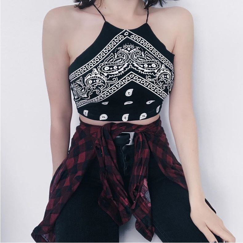 Áo yếm in hoạ tiết thổ cẩm