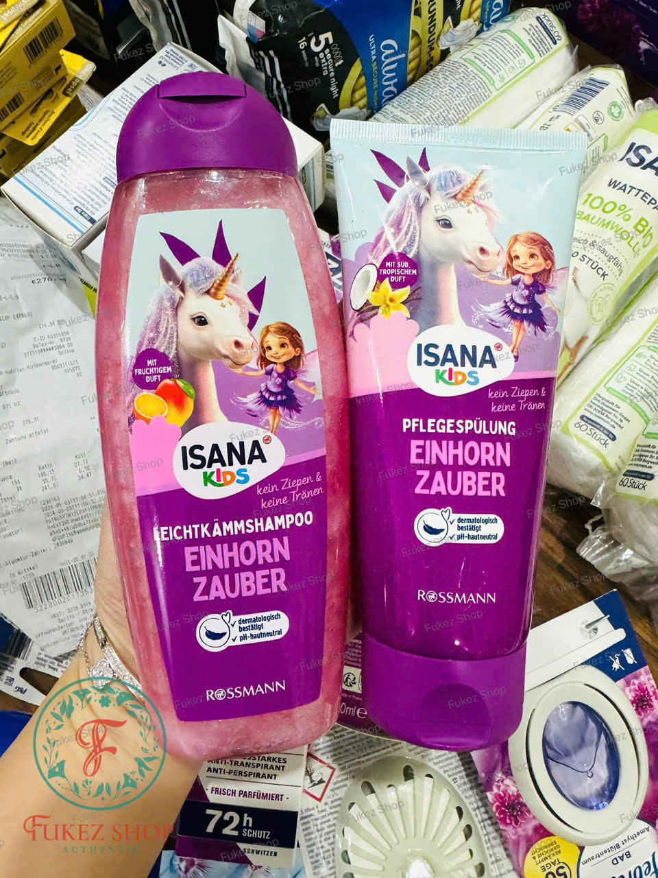Cặp gội và xả dành cho bé gái Isana Đức