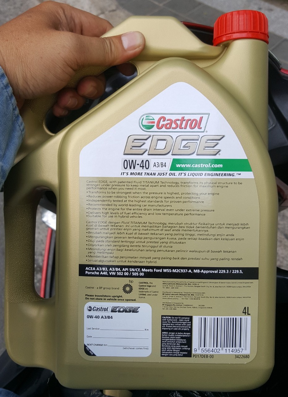 [HCM][HÀNG CHÍNH HÃNG] Nhớt xe hơi cao cấp CASTROL EDGE 0W40 4L