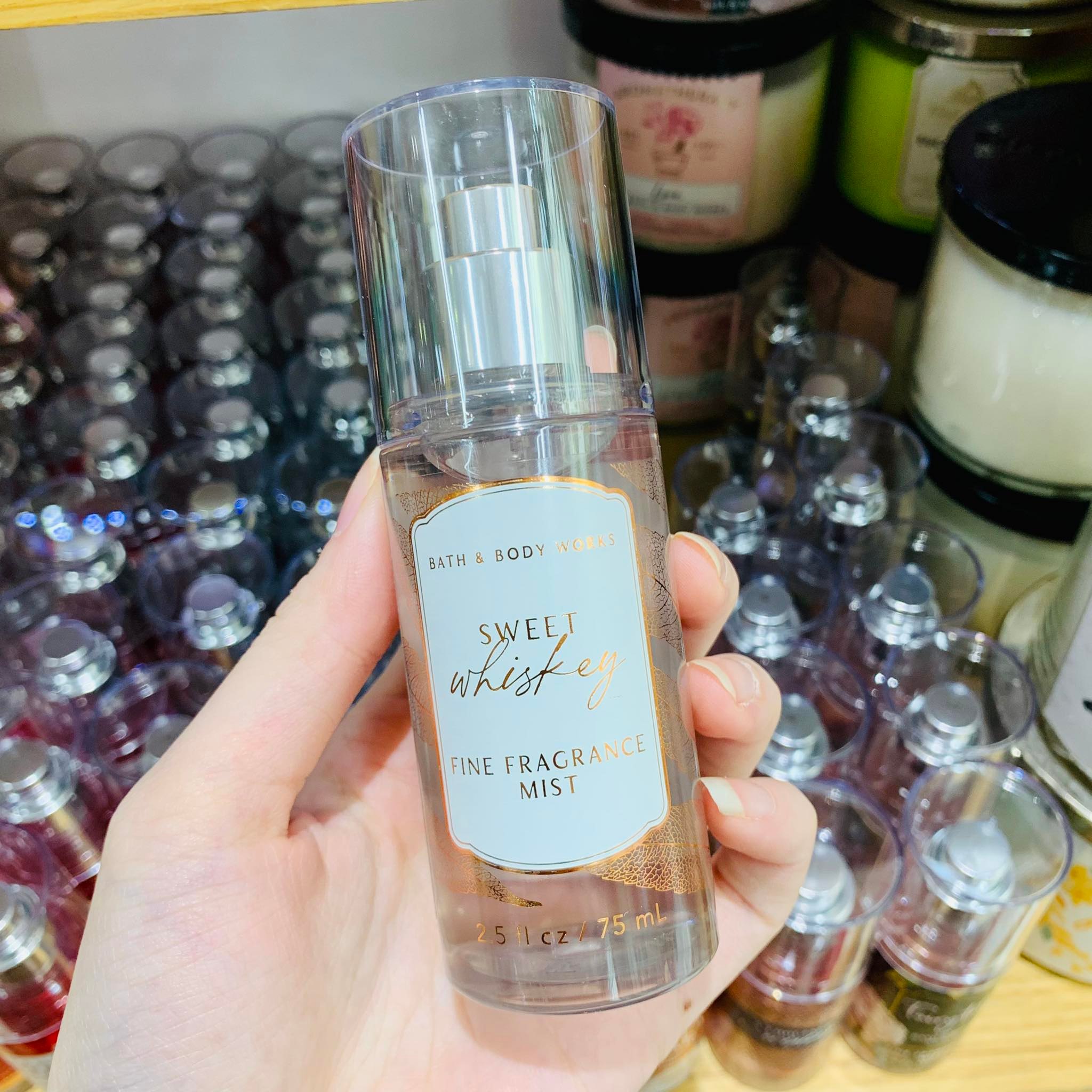 [SaigonScent][Travel Size] Xịt thơm toàn thân Bath & Body Works Body Mist ( đủ mùi 75mL )