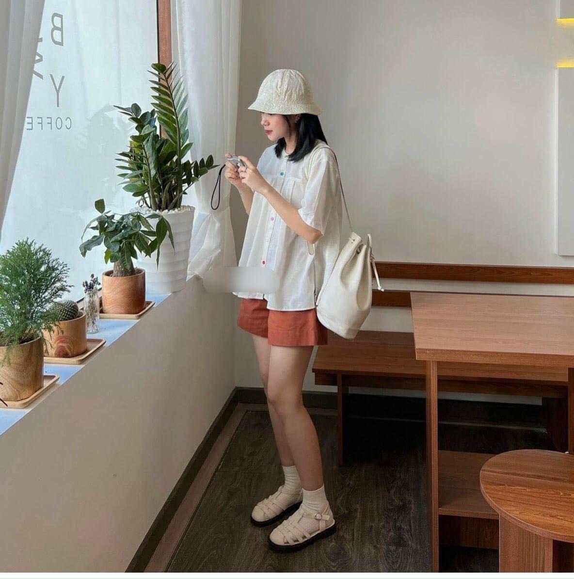 Set áo sơmi kèm quần đùi kaki