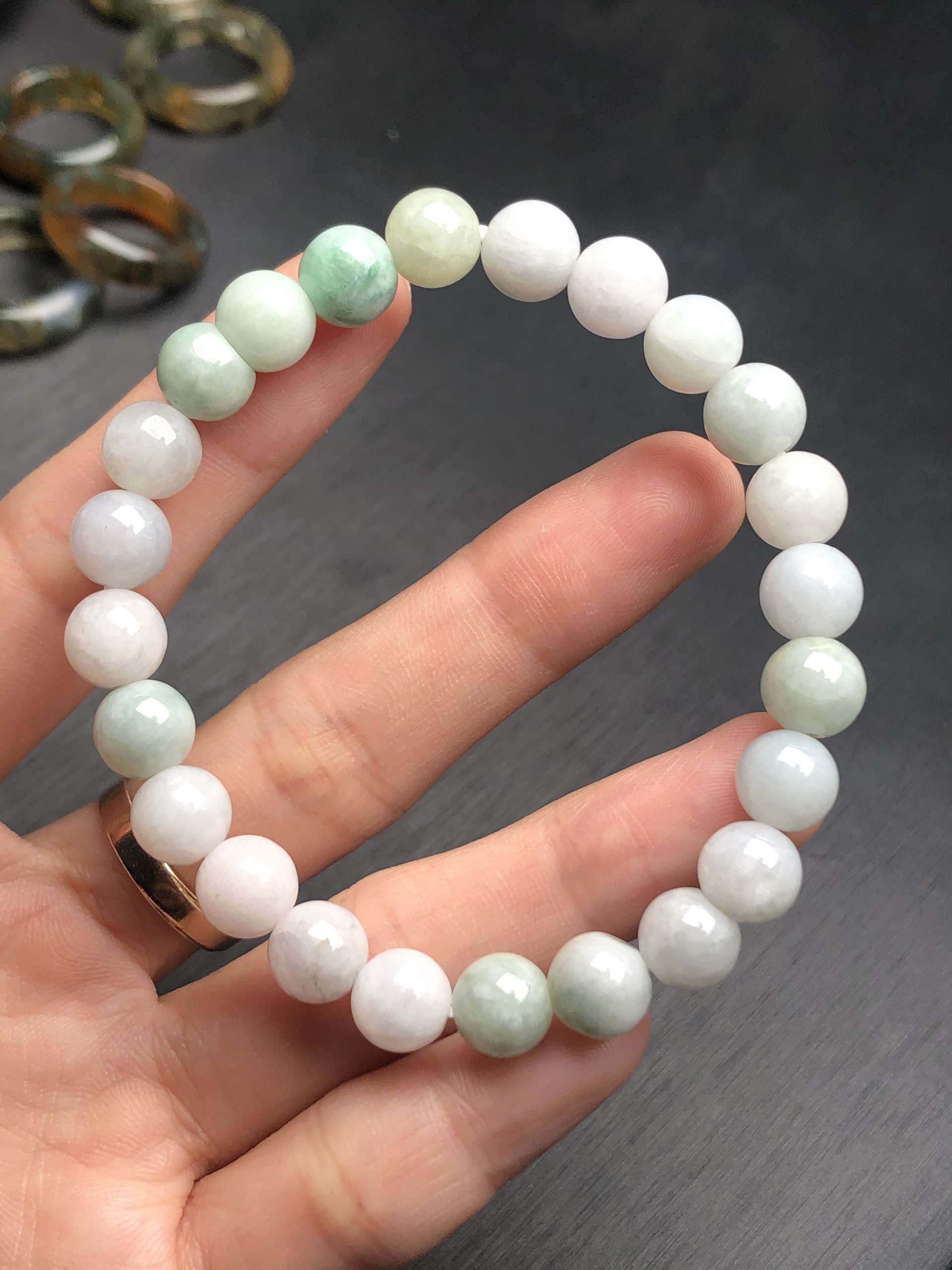 [FreeshipMAX] Vòng tay ngọc cẩm thạch 8mm tự nhiên jediet