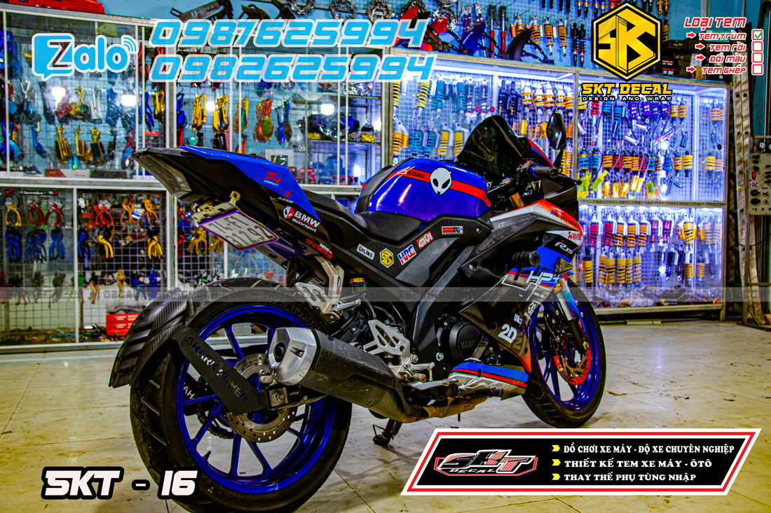 tem trùm xe r15 v3 xanh đen hp4