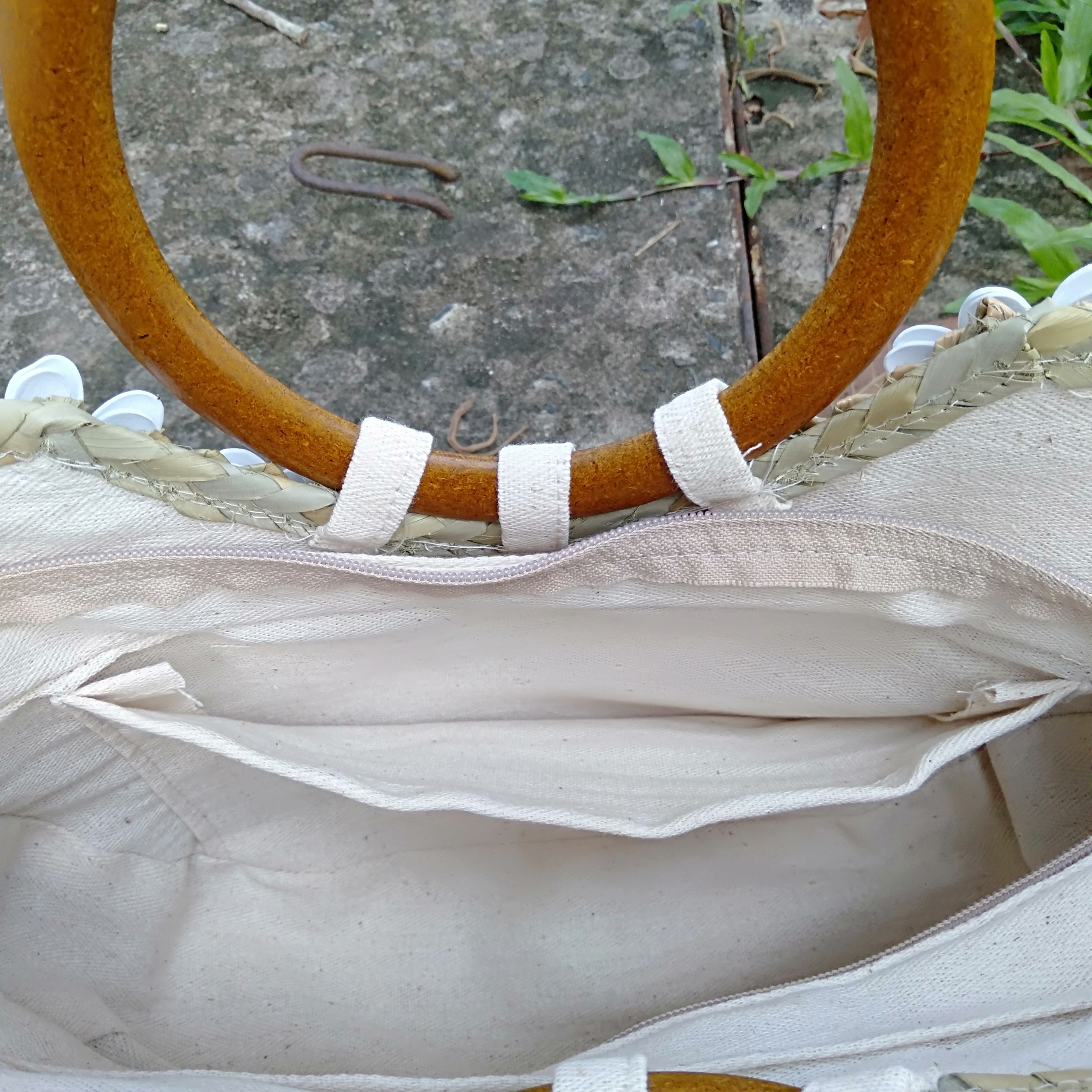 Túi cỏ bàng duyên dáng