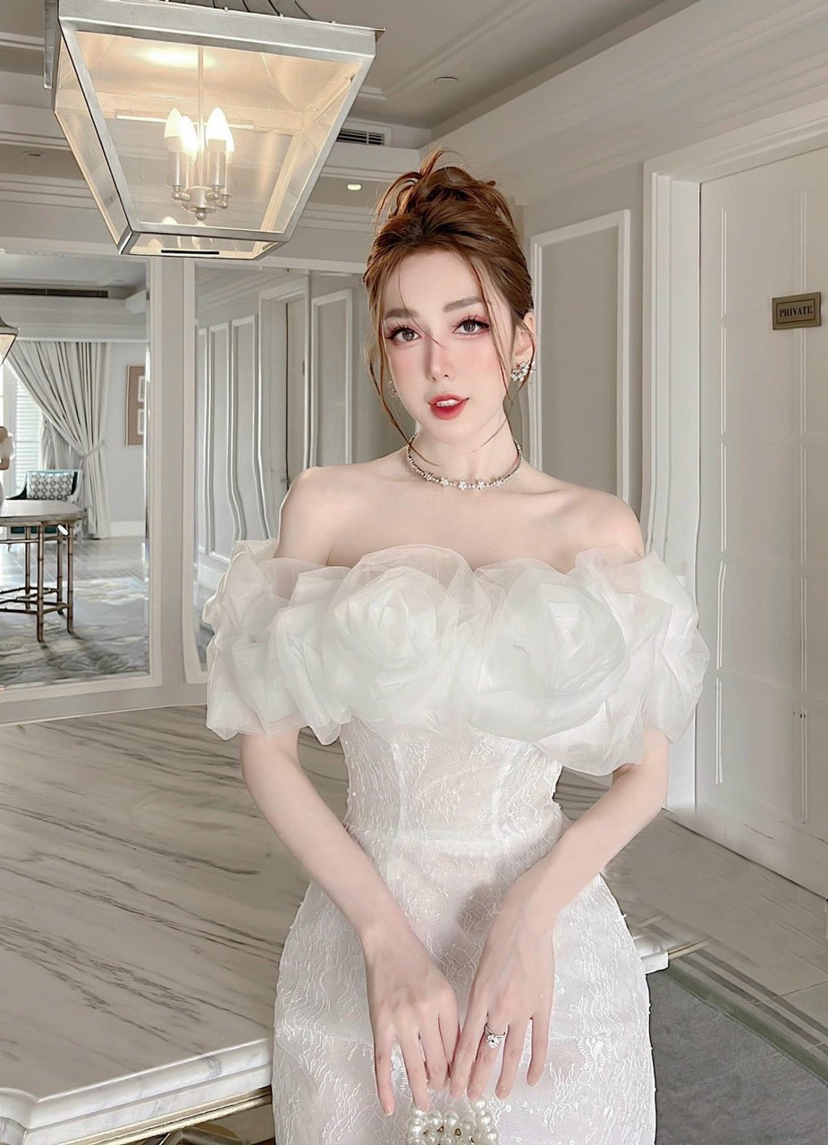 Đầm body dự tiệc tripble t dress phối ren bẹt vai hoa hồng - size s/m/l -ms287y