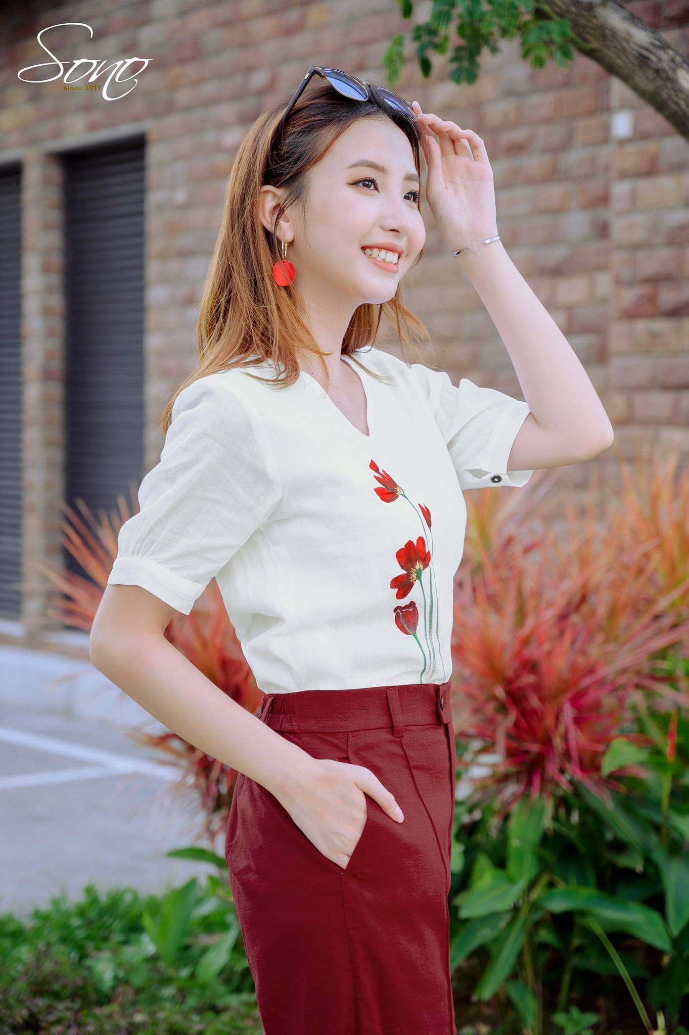 Áo linen tơ vẽ hoa