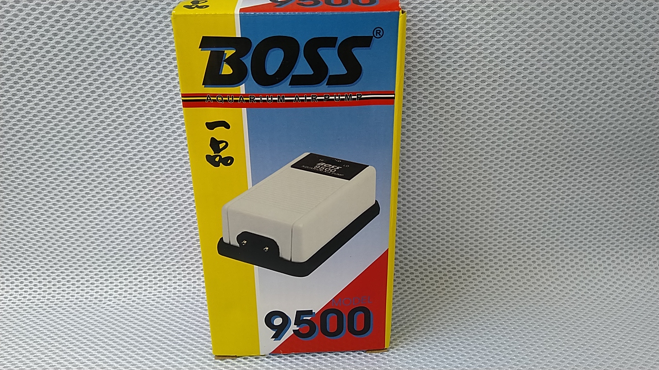 Máy thổi khí 2 vòi BOSS 9500 dùng cho bể cá.