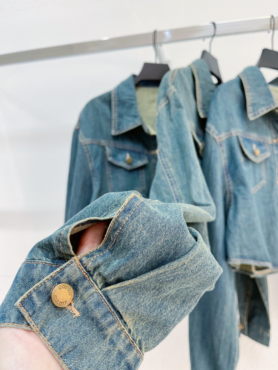 AfterBefore | Áo Denim Crop Top Tay Dài