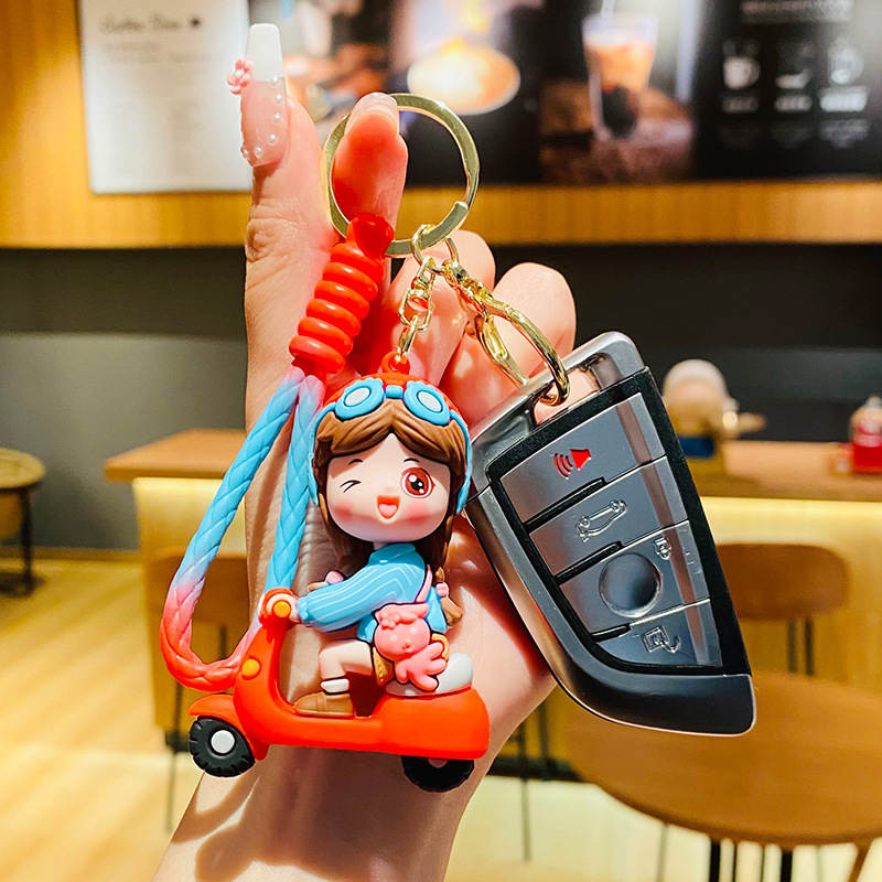 Móc Khóa Cặp Đôi Lái Xe Dây Treo Key Chain Đeo Balo