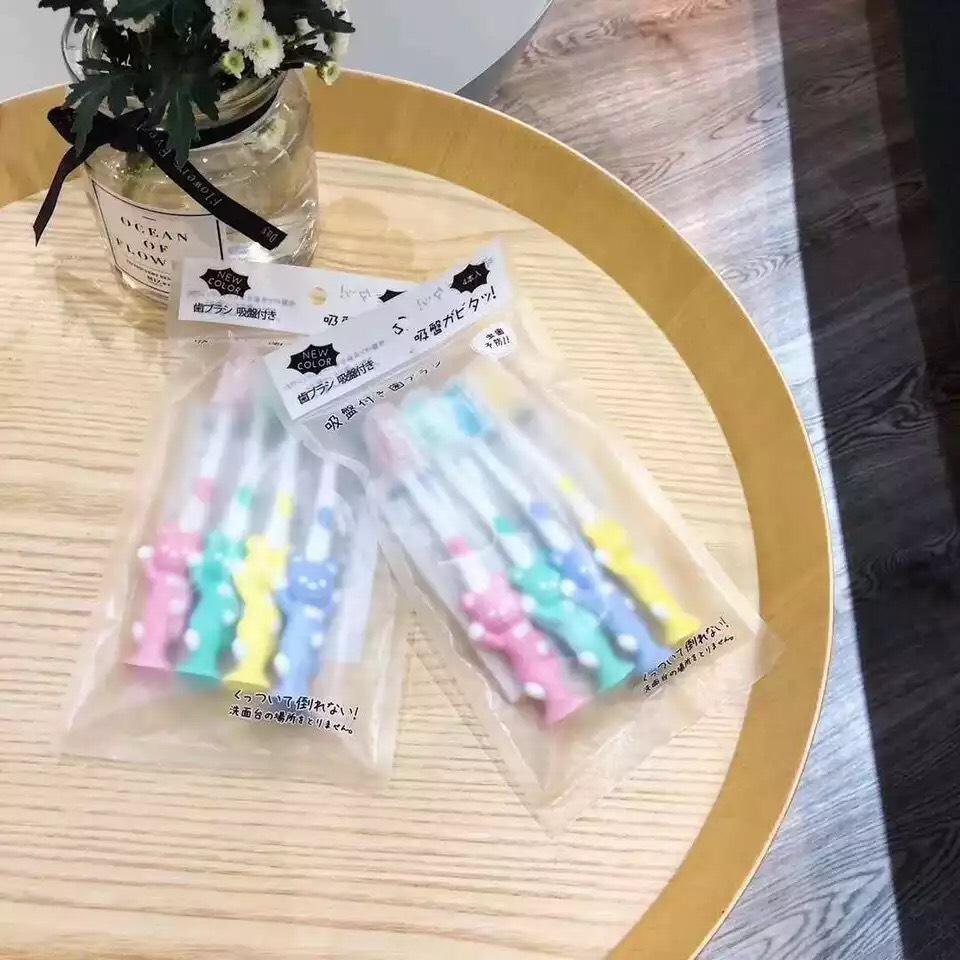 Bàn chải silicon xuất Nhật cho bé (set 4 chiếc)
