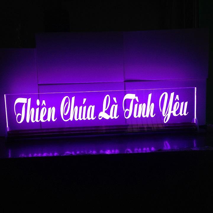 Chữ điện -  đèn led đổi màu - THIÊN CHÚA LÀ TÌNH YÊU - cao10cm x dài 50cm
