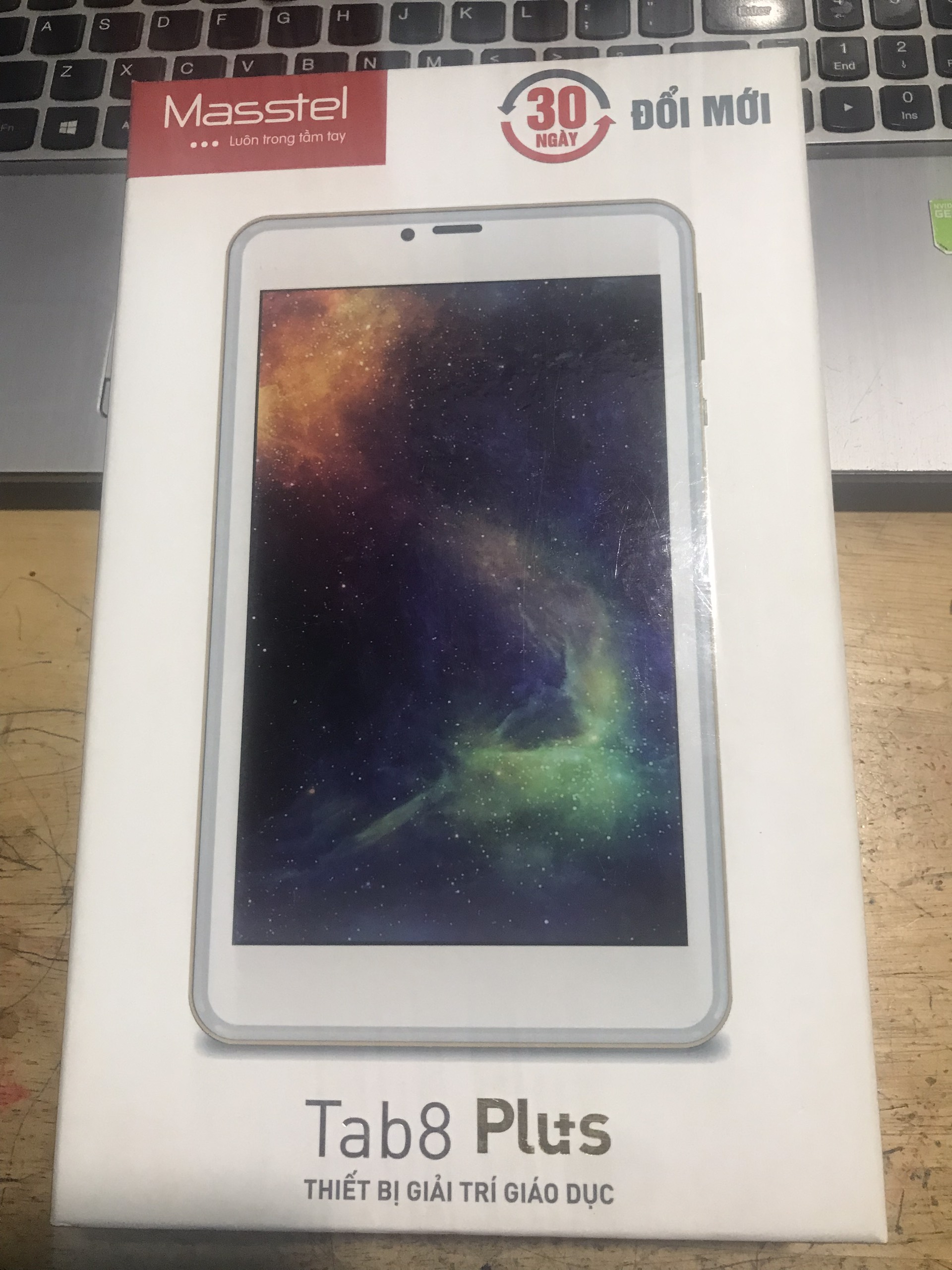 Máy tính bảng Masstel Tab 8 Plus ( Hàng chính hãng ) + Tặng kèm bao da
