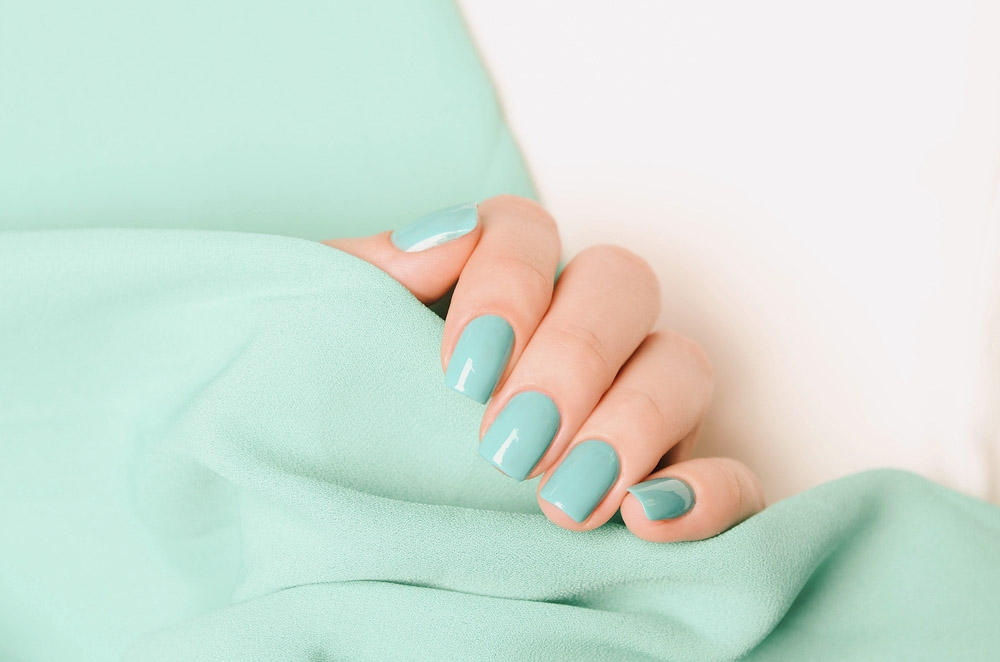 Sơn dưỡng thành phần hữu cơ phục hồi móng yếu, hư tổn USA NATURALS COLLECTION màu xanh mint - 7.5ml - 733