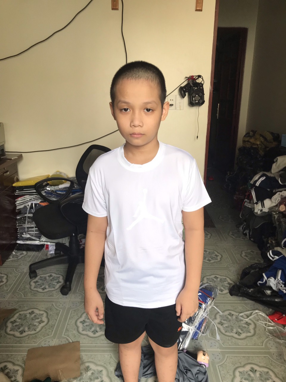 COMBO 3 ÁO THUN CỔ TRÒN CHO BÉ , COMBO 50K/1 CÁI