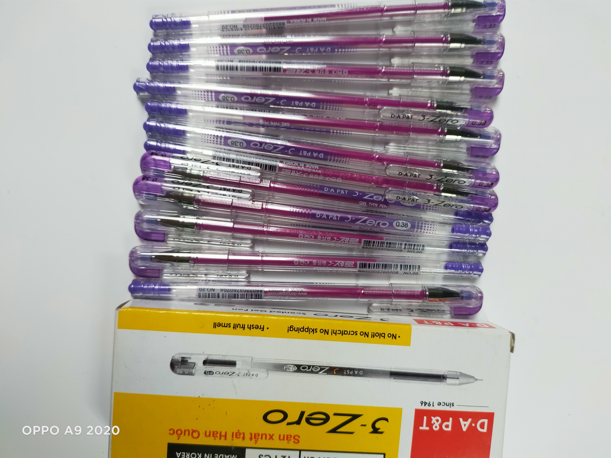 Hộp 12 cây bút 3-Zero Hàn Quốc (mực xanh, tím)